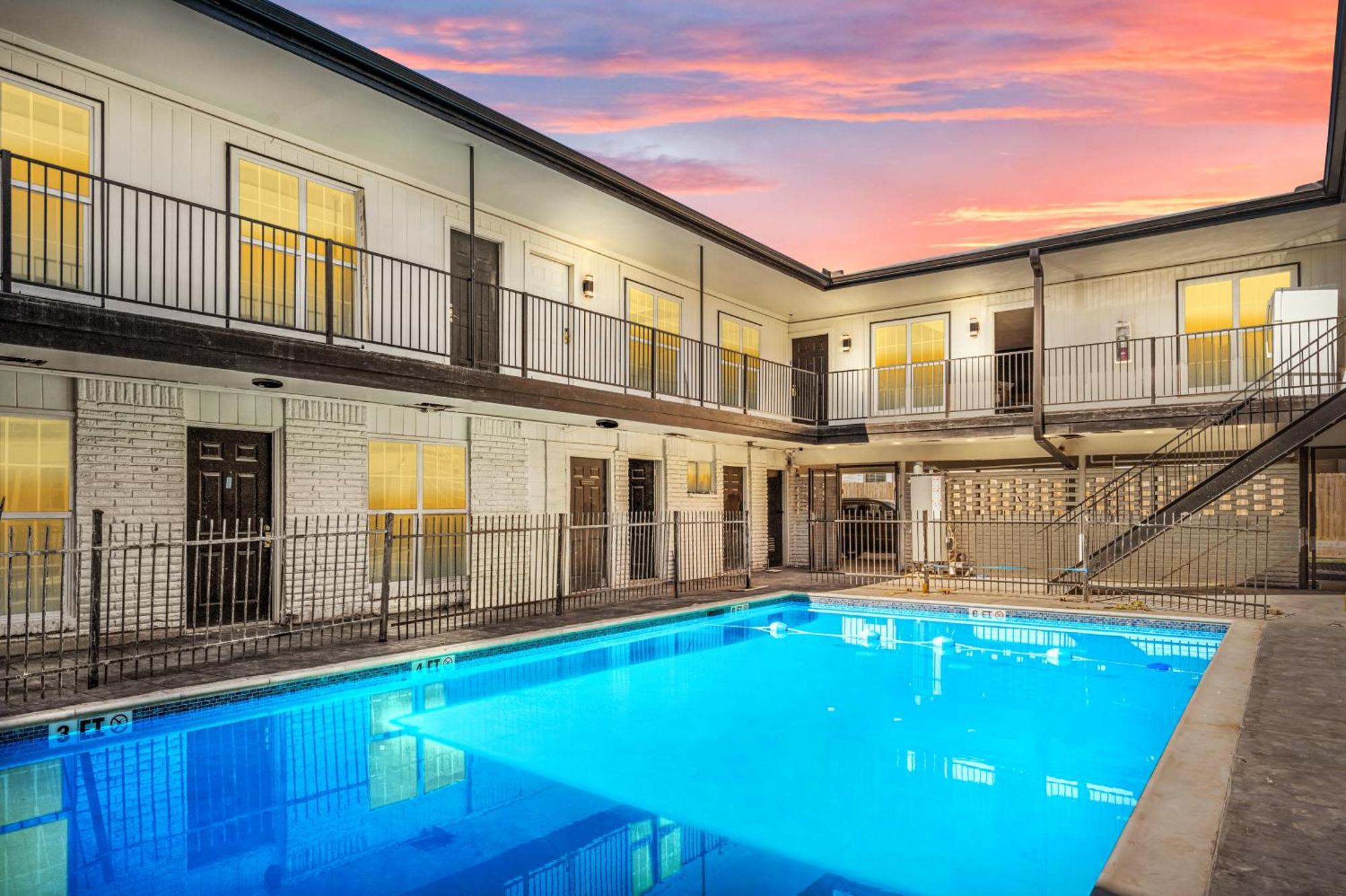 Comfortable 2Br Apt In Vibrant Houston Heights Dış mekan fotoğraf